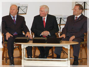 �� ���� (����� �������): �.�. �������, �.�. �����, �.�. ��������. ���� �.�������.