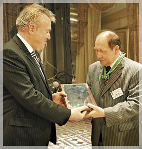 ������ ��������� ������� � ���������� ��� ���.