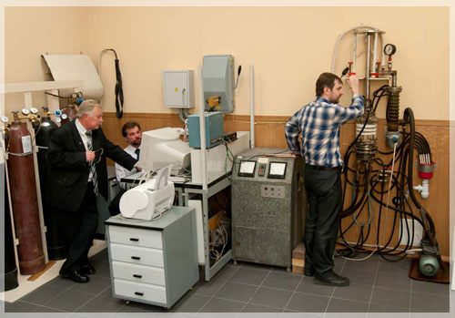 ��������� ������� �������� � �������������; ����� �������: ��������� �.�.���������, ������ �.�.�����, ������� ������������� �.�.������. ���� �. ��������.